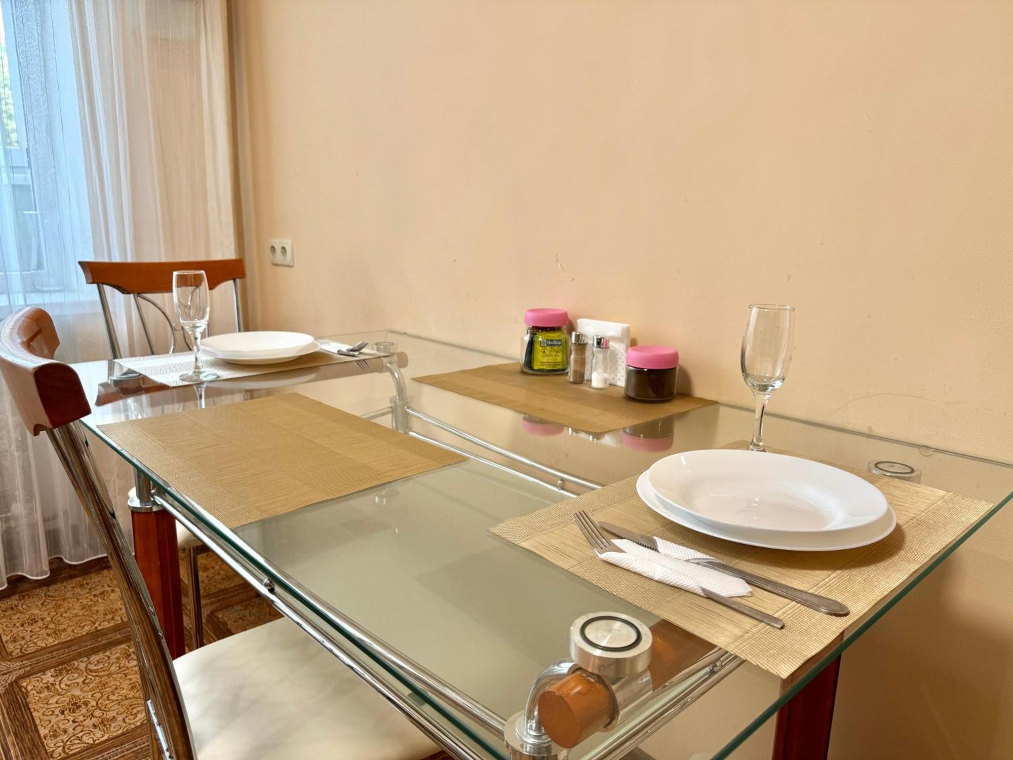 Apartpoltava 100 Квадратних Метрів Затишку В Серці Полтави, Корпусний Парк, Банківський Чек Poltava Exterior foto